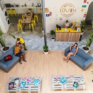 Albergue South - Service Center, Cádis